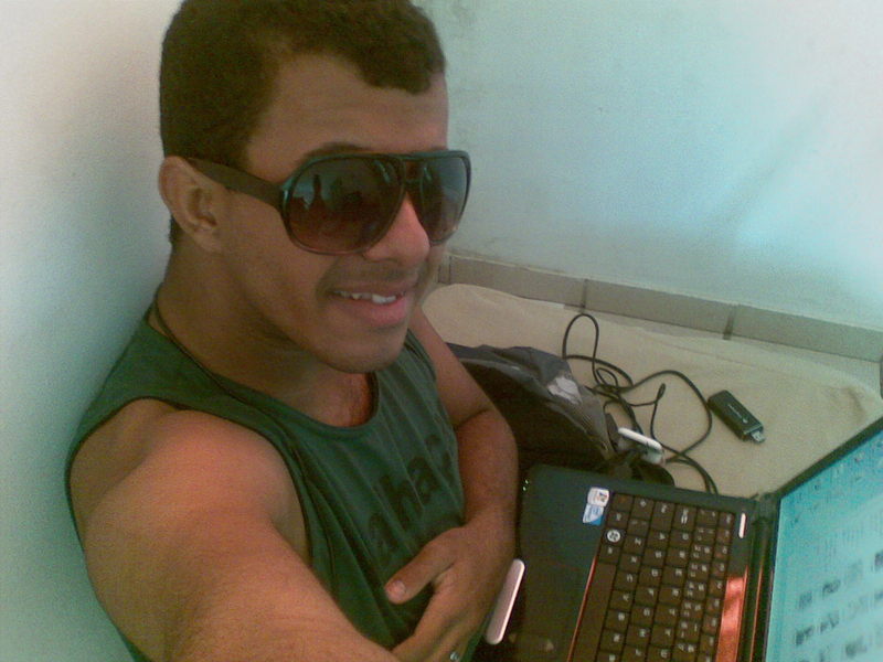 Date this gorgeous France man Robertall from Brazil FR73