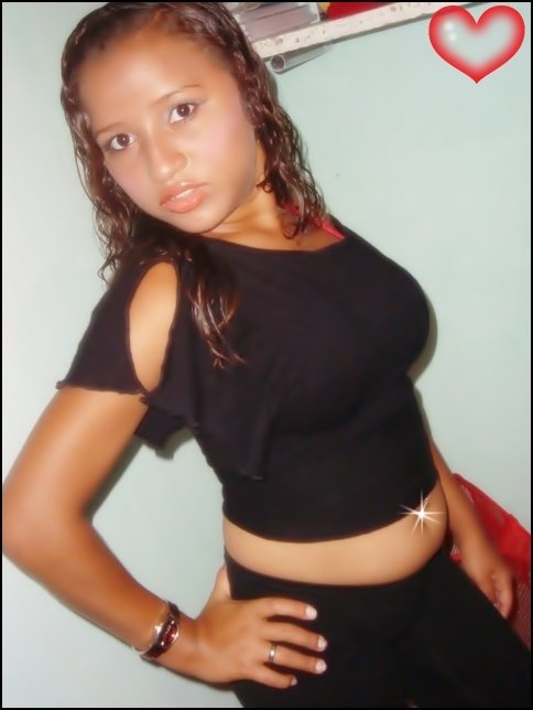 Date this sultry Brazil girl Brunettecearenc from Maracanau BR2273