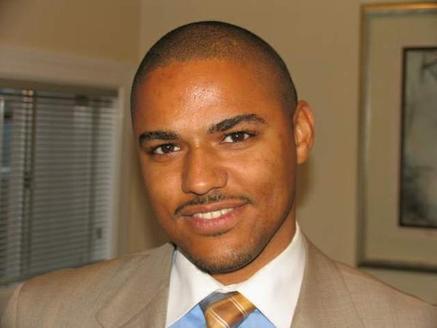 Date this foxy United States man Anthony from Phoenix US5319