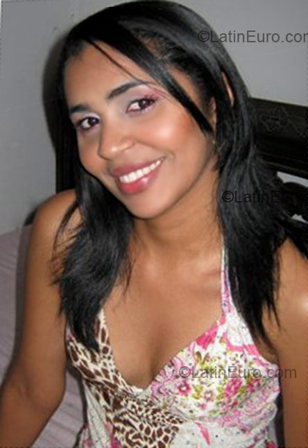 Date this funny Colombia girl Sandra from Barranquilla CO3063