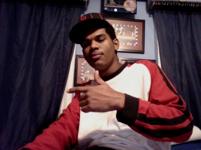 Date this tall United States man Luisdominica_19 from Manhatan US5572