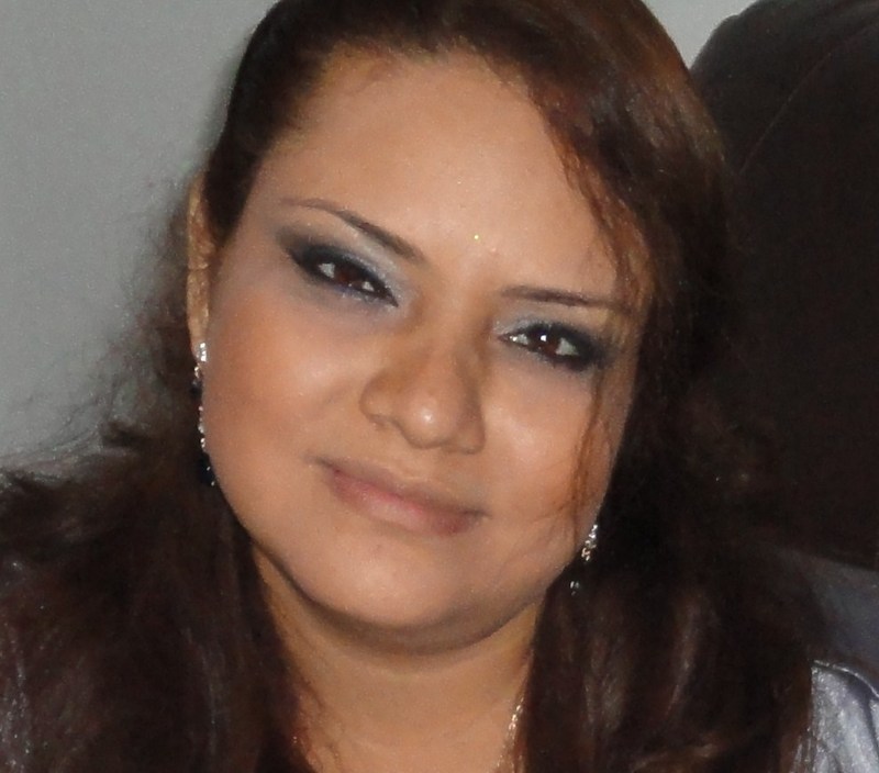 Date this sultry Peru girl Cynthia from Piura PE233