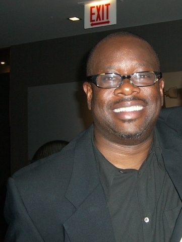 Date this cute United States man Numi from Miami US5715