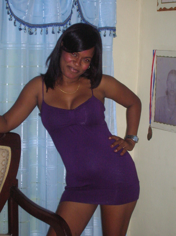 Date this hot Dominican Republic girl Glenny63 from Santo Domingo DO3761