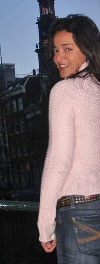 Date this delightful Brazil girl Vivi_RJ32 from Rio De Janeiro BR4624