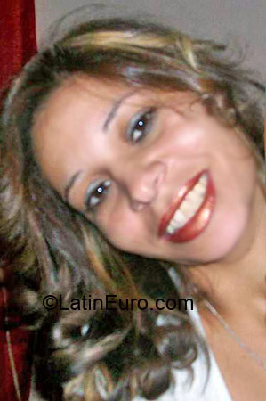 Date this tall Brazil girl Evaneide from Brasilia BR4682
