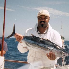 Date this good-looking United States man Bueno from Hawthorne US5815