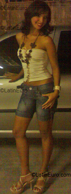 Date this cute Brazil girl Talita from Olinda BR5141