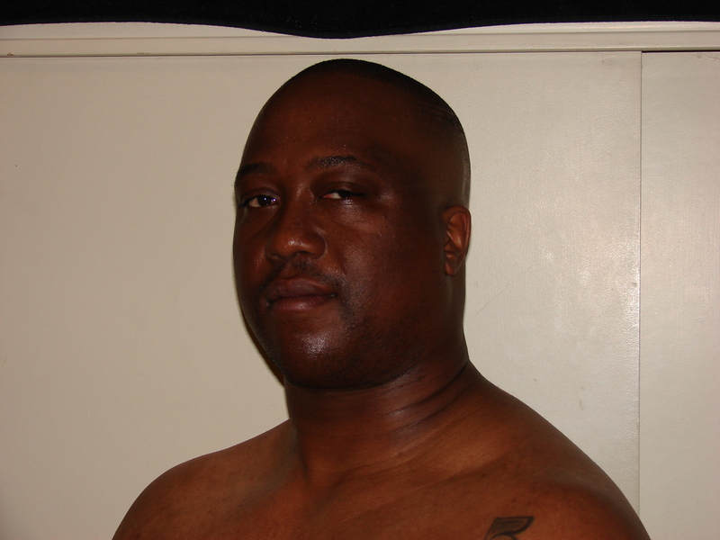 Date this hard body United States man Gemini from Oakland US5946