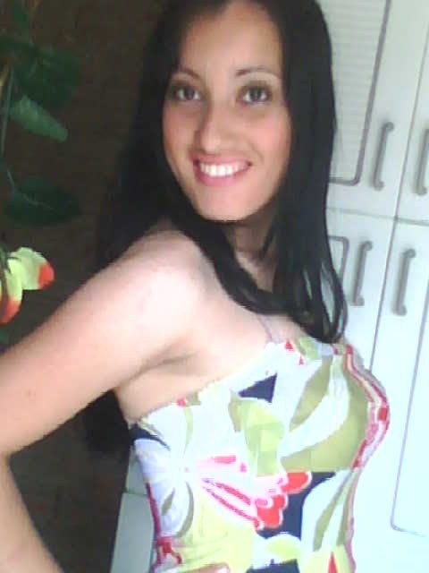 Date this pretty Brazil girl Cynthia from Campinas BR2993