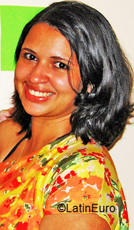 Date this sensual United States girl Daniely from Coconut Creek US6151