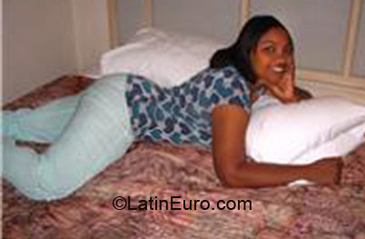 Date this lovely Dominican Republic girl Luz Mercedes from Punta Cana DO4443