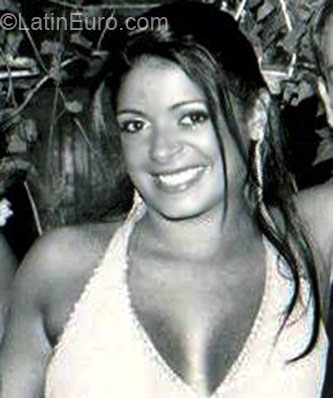 Date this tall Brazil girl Viviane from Santos BR6264