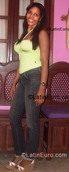 Date this sultry Brazil girl Daniela from Imperatriz BR6097
