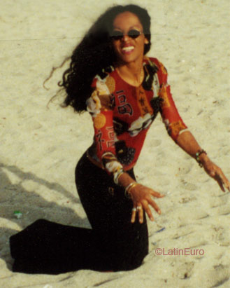 Date this exotic Brazil girl Rute Helena from Goianio BR3272