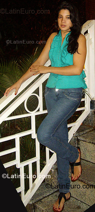 Date this tall Brazil girl Maria Marta from Cambe BR6201