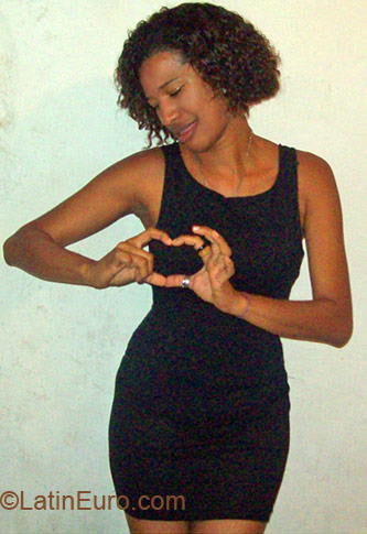 Date this fun Brazil girl Rosana from Feira De Santana BR3312