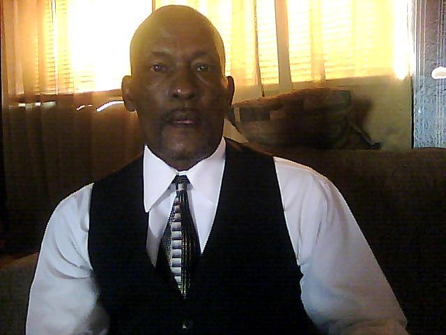 Date this foxy United States man Carl1958 from odessa US6635