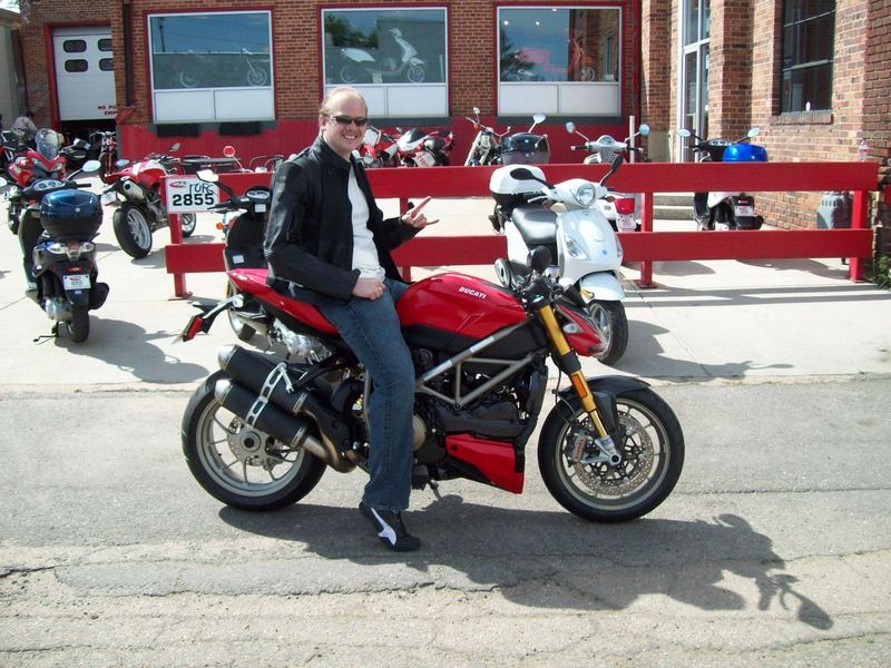 Date this charming United States man Nathan from Denver US6738