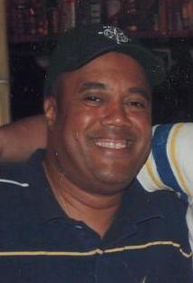 Date this tall United States man 123Ready from Berlin US6759