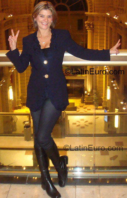 Date this tall Brazil girl Maria from Fortaleza BR3368