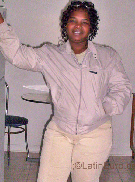 Date this lovely United States girl June from Bronx JM107