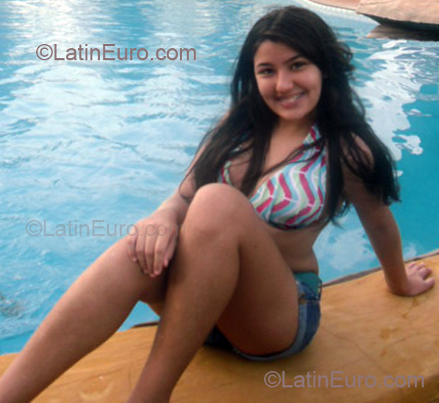 Date this sensual Brazil girl Isabela from Belem BR3418