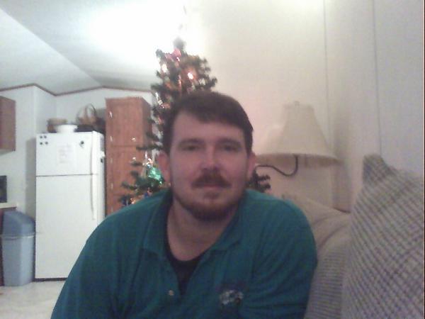 Date this foxy United States man Starrone from Milan US7033