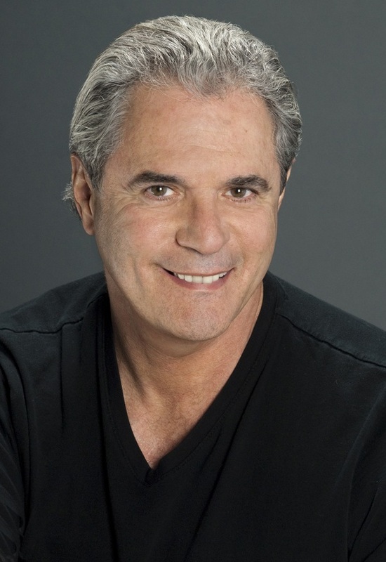 Date this hard body United States man Mark from San Francisco US7086