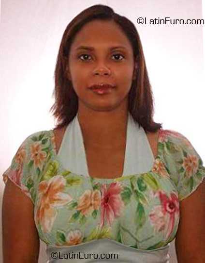 Date this hot Brazil girl Keyla Christina from Sao Paulo BR3534