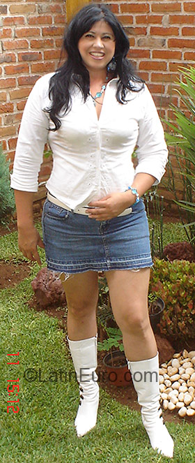 Date this hard body Mexico girl Maria from Arandas MX196