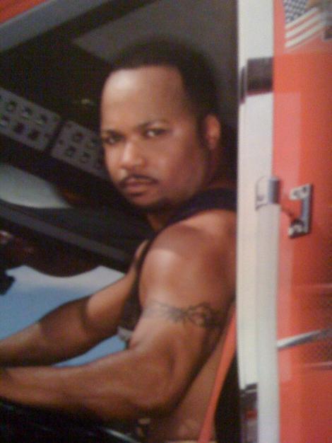 Date this cute United States man WBII from Detroit US7364