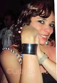 Date this hard body Ecuador girl Diana from Cuenca EC27