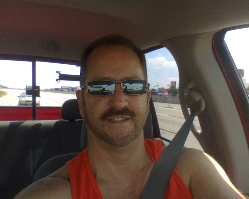 Date this athletic United States man BILL from Dallas US7432