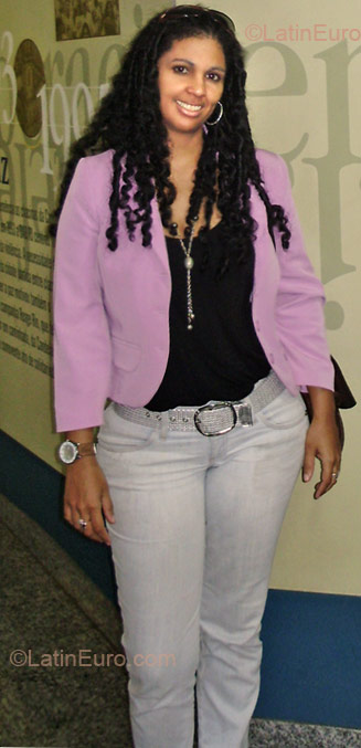 Date this attractive Brazil girl Reestrela from Rio Das Ostras BR3660