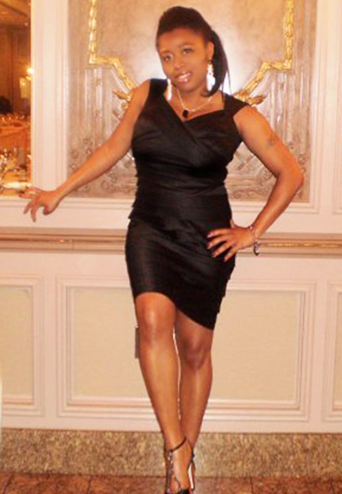 Date this tall United States girl Nickiebells from Brooklyn US7614