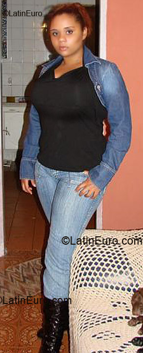 Date this gorgeous Brazil girl Stefanie from Sao Paulo BR3719