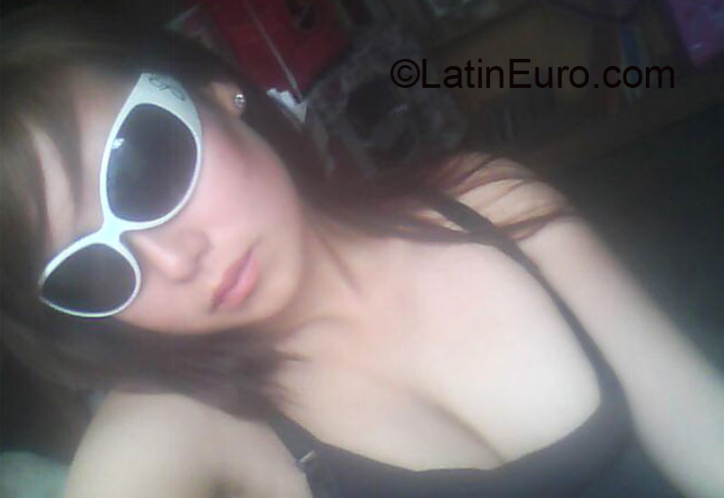 Date this nice looking Peru girl Tatiana from Lima PE352