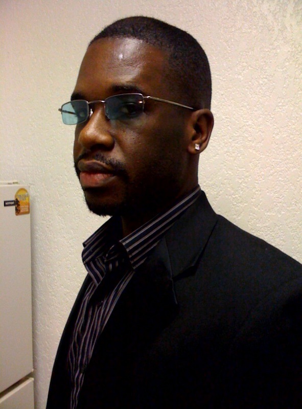 Date this funny United States man Ricosuave_1975 from Miami US7730