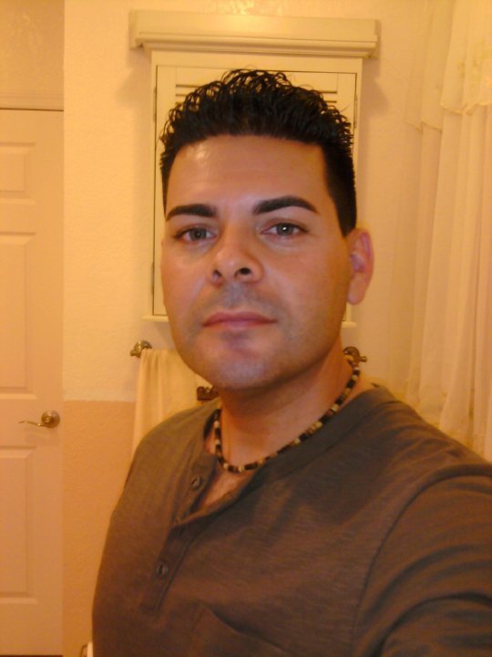 Date this beautiful United States man Sandro from Miami US7752