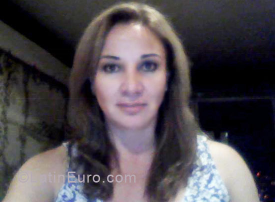 Date this gorgeous Mexico girl Angelica from Morelia MX227