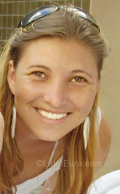 Date this georgeous Brazil girl Alycinhaa from Rio De Janeiro BR3867