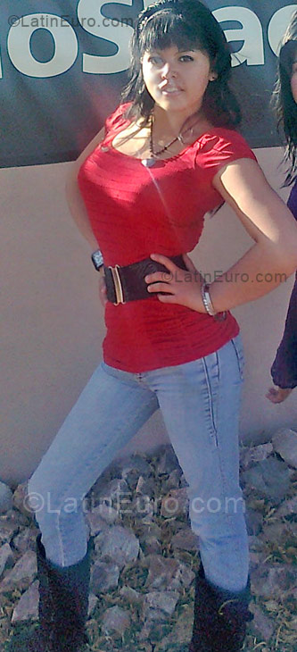 Date this tall Mexico girl Vannesa from Mexico City MX239