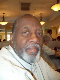 Date this athletic United States man Khalil from Norfolk US8150