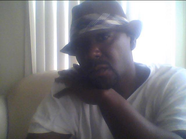 Date this georgeous United States man Onejp100 from Long Beach US8201