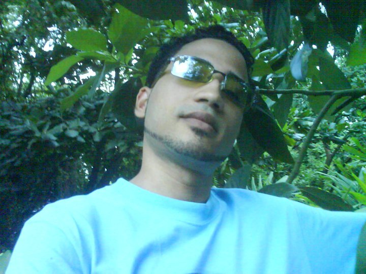 Date this nice looking Dominican Republic man Bernardo from Santiago DO5574