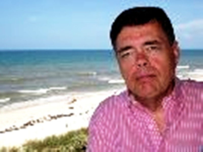 Date this attractive United States man Larry from Louisville US8311