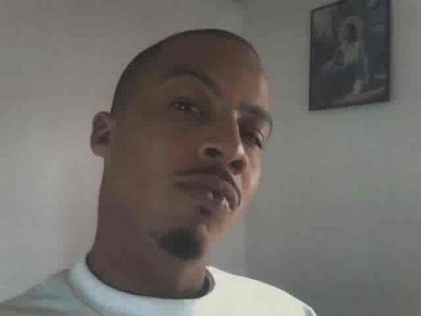 Date this nice looking United States man K.Q from Los Angeles US8348