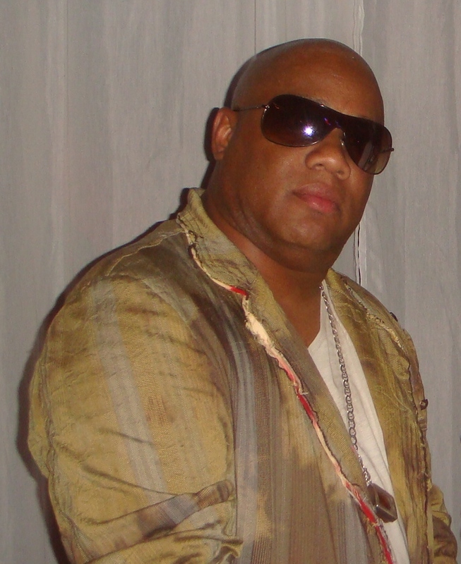 Date this funny United States man Mahapwge from Tallahassee US8352