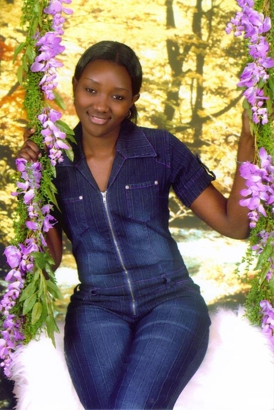 Date this exotic France girl Nwacaro from Paris FR112